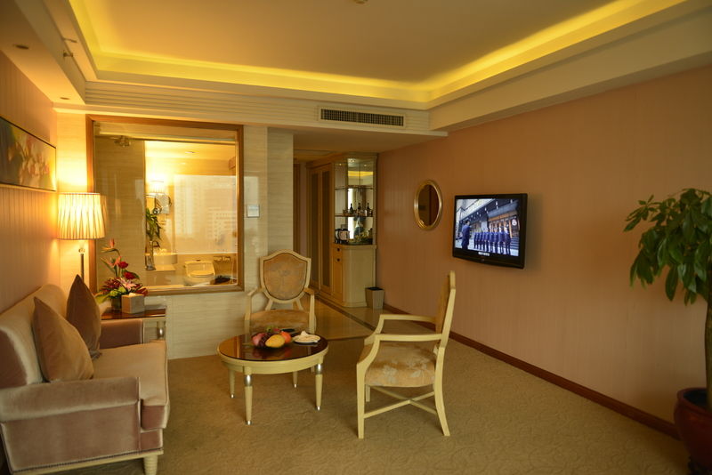 Vili International Hotel Guangzhou Exteriör bild